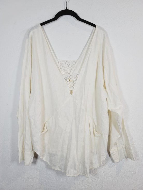 Free People Tops - Free People Cream V-Neck Boho Tunic with Crochet Detail, Size Large